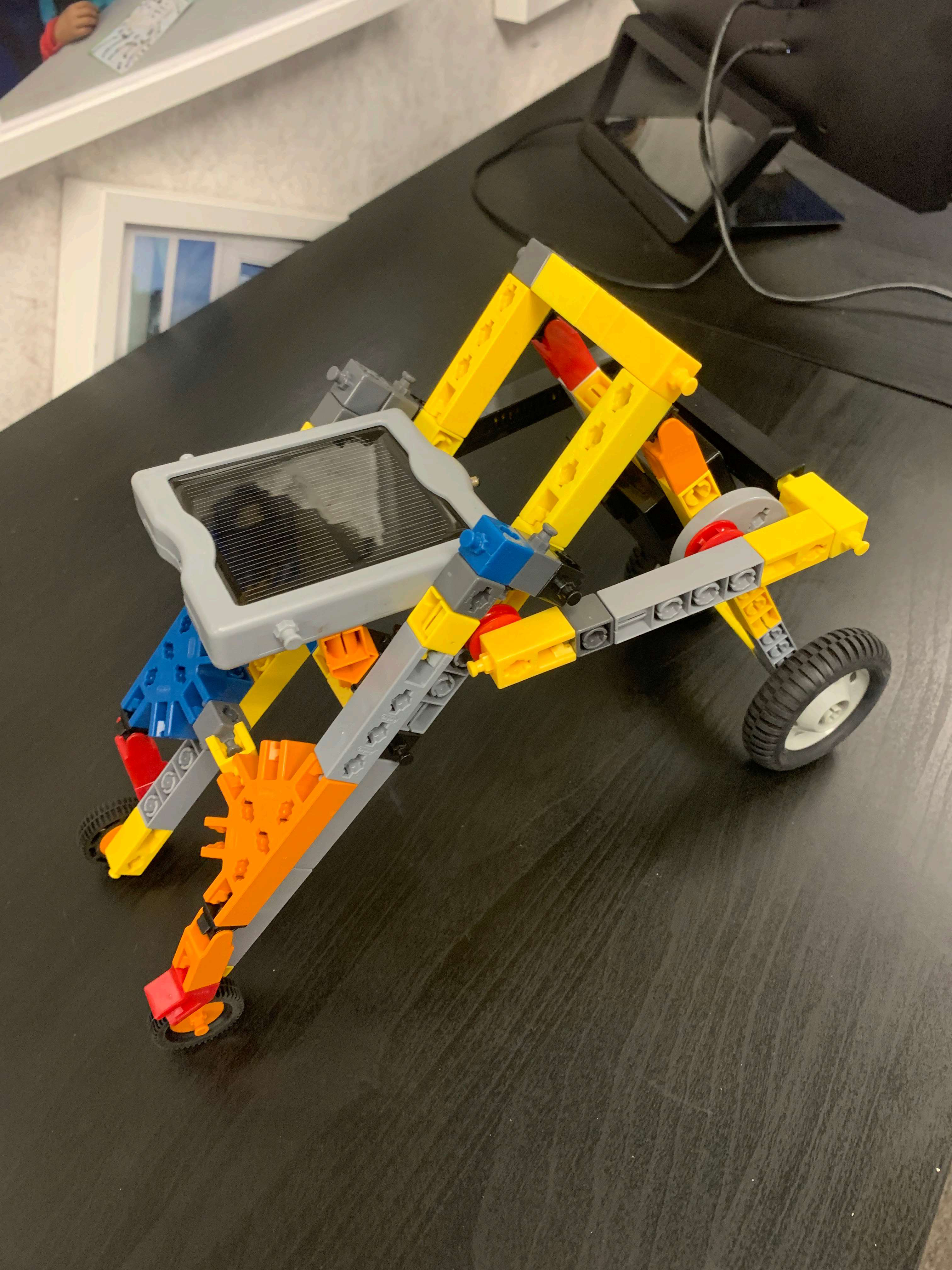 A solar robot built in class